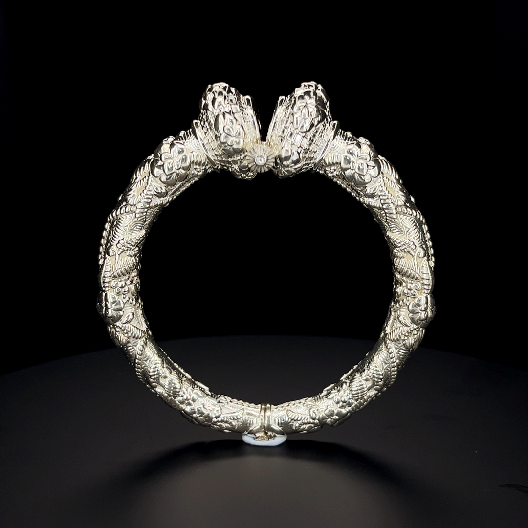 Silver Kada - Royal Design - S.No.015